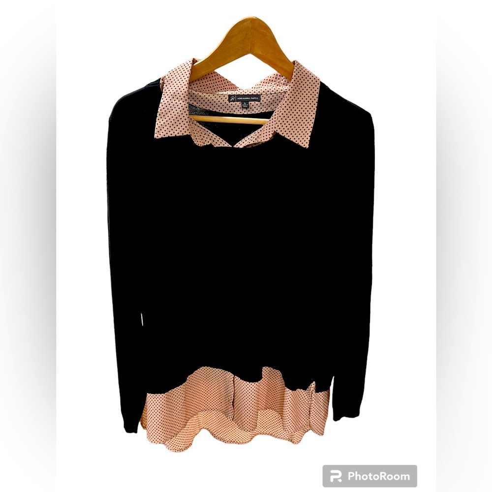 EUC Adrianna Papell Collar Shirt